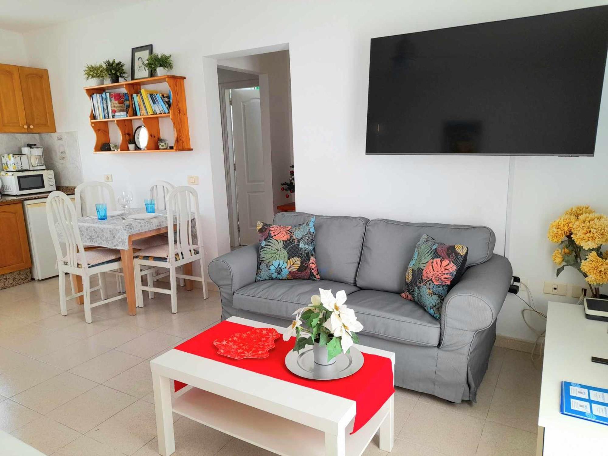 Apartment Vincent, Cozy And Sunny Over The Rooftops Puerto del Carmen  Bagian luar foto